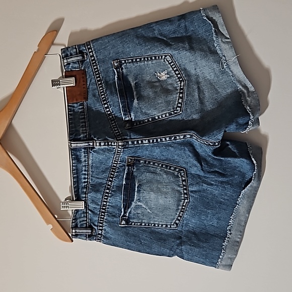 Billabong shorts sz 28 - Picture 2 of 3